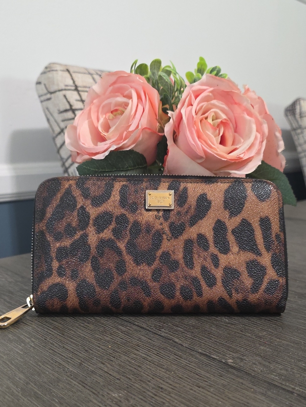 Authentic Dolce & Gabbana Leopard Print Zippy Wallet